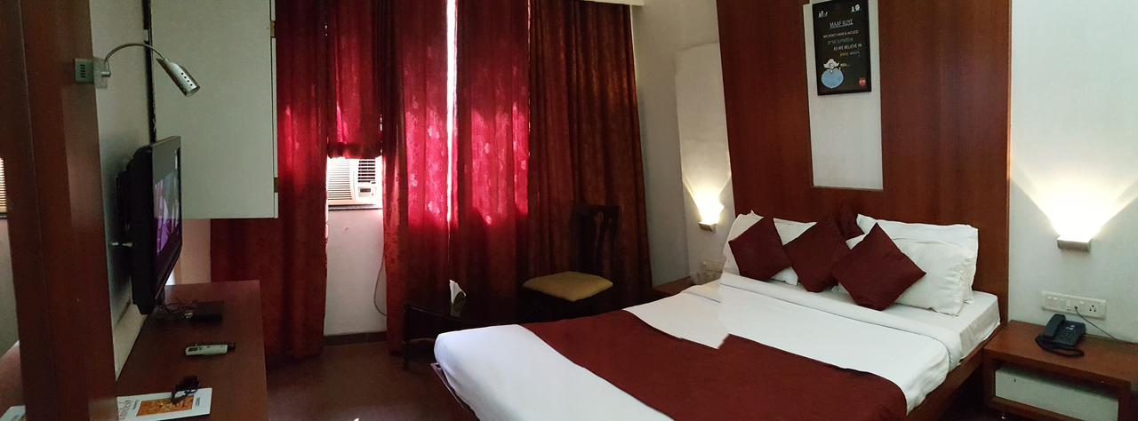 Hotel Khandesh Residency Панвел Экстерьер фото