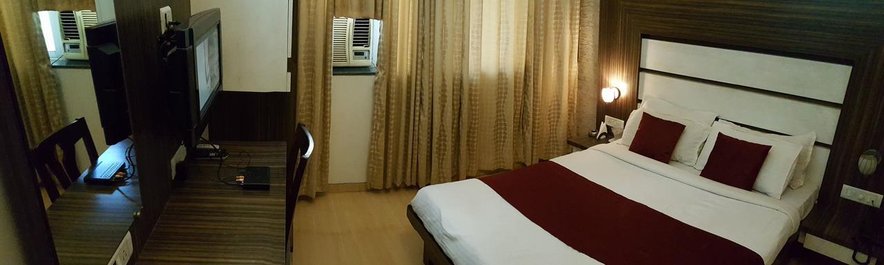 Hotel Khandesh Residency Панвел Экстерьер фото